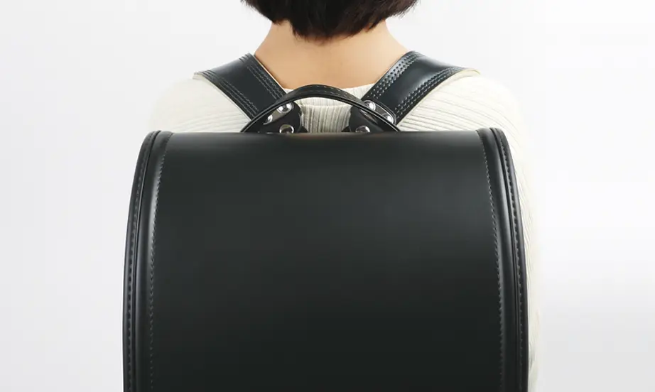子どもの負担を軽くする背負いやすさの工夫とこだわり。